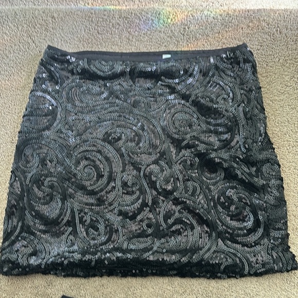 Silence + Noise Urban Outfitters Sequin Mini Skirt - Picture 3 of 4